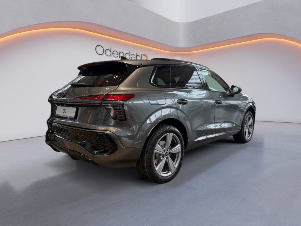 Audi Q3 Exposé-Bild 5