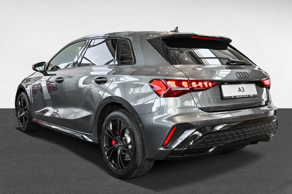 Audi A3 Exposé-Bild 4