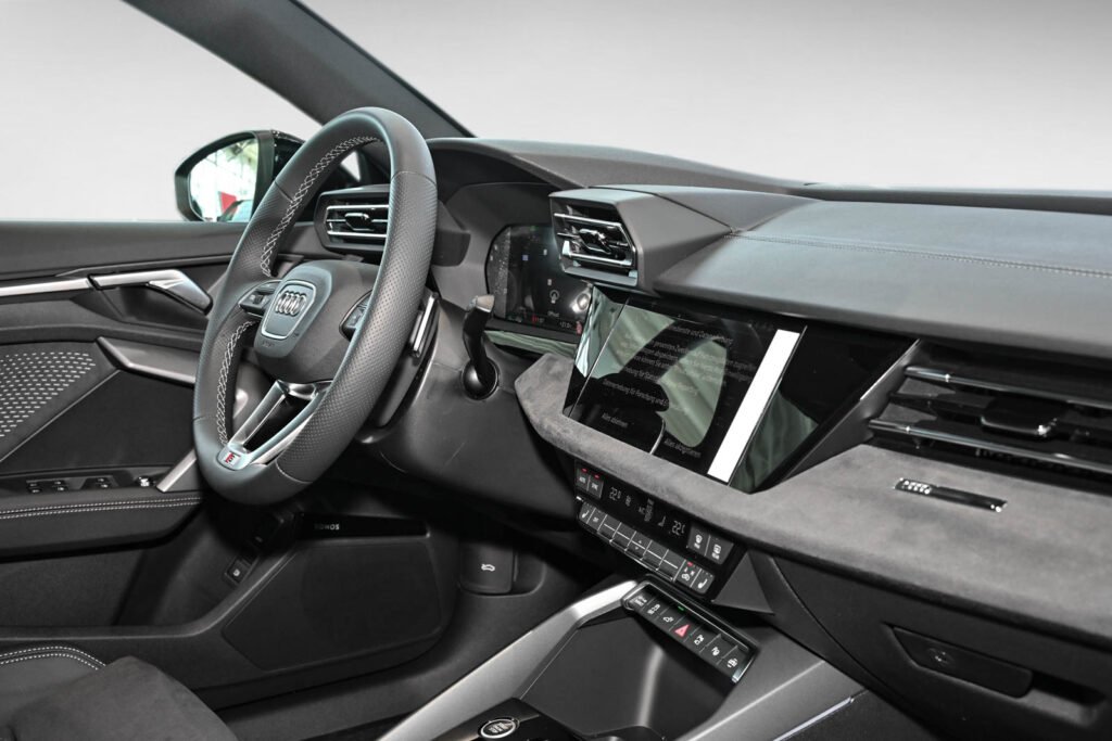 Audi A3 Exposé-Bild 9