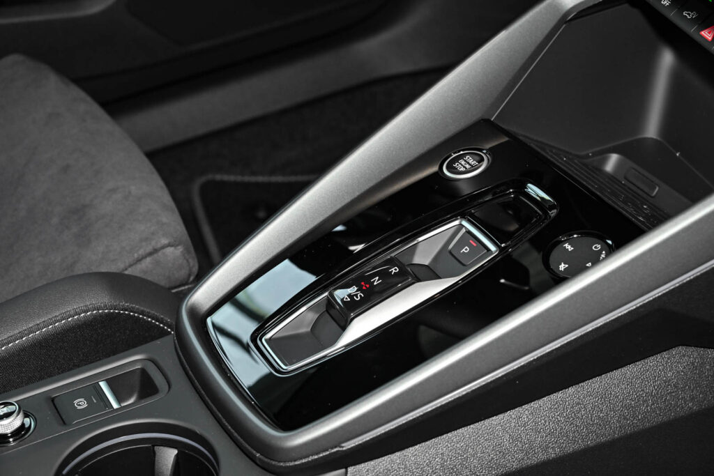 Audi A3 Exposé-Bild 10