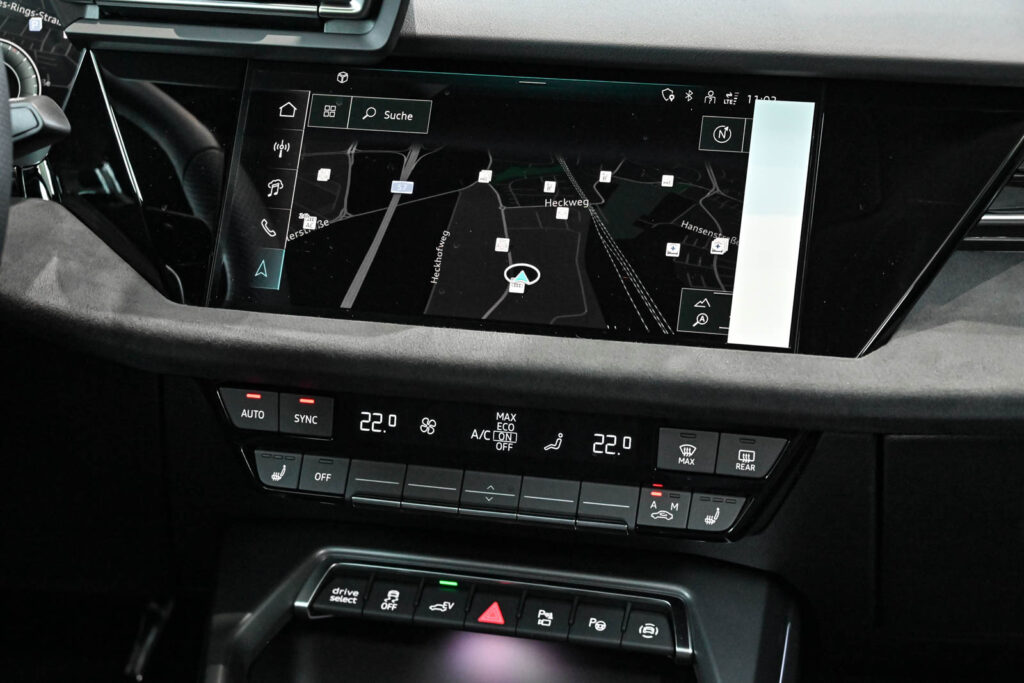 Audi A3 Exposé-Bild 14