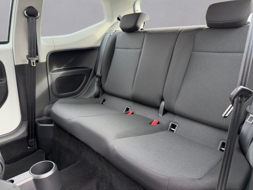 VW up Exposé-Bild 11