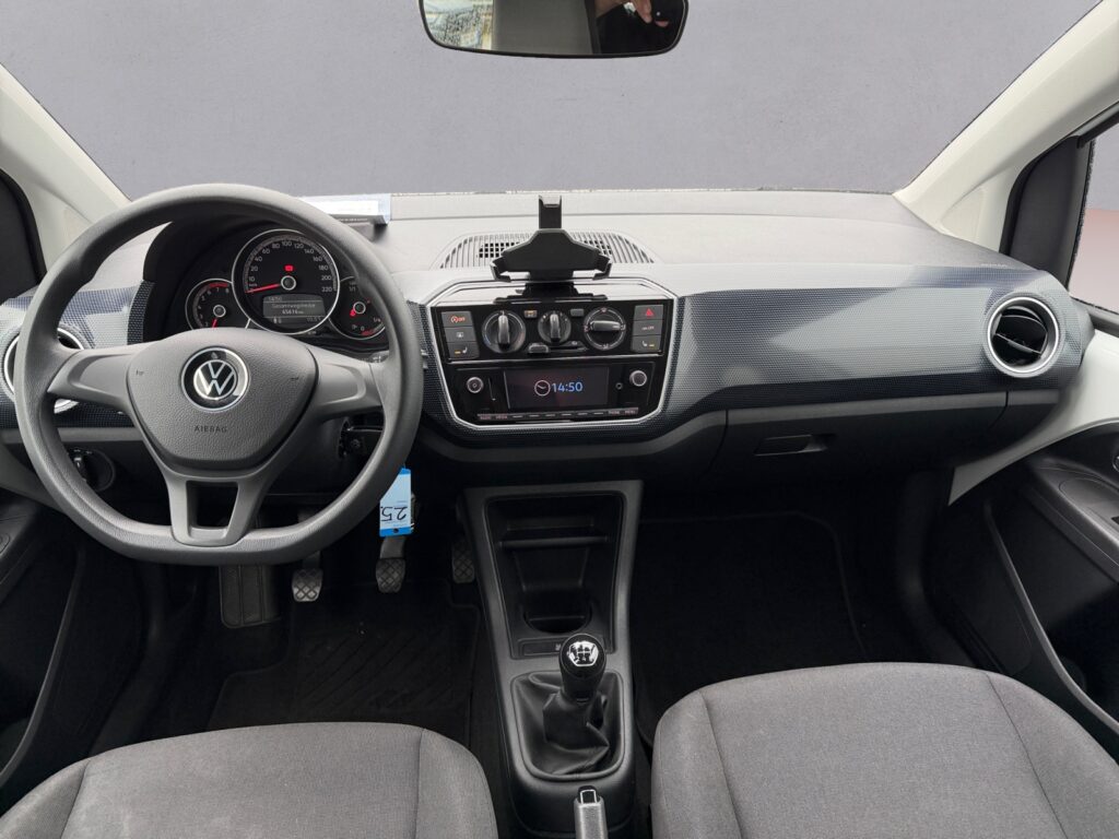 VW up Exposé-Bild 8