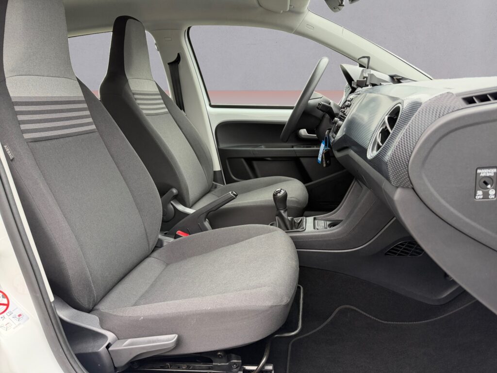 VW up Exposé-Bild 12