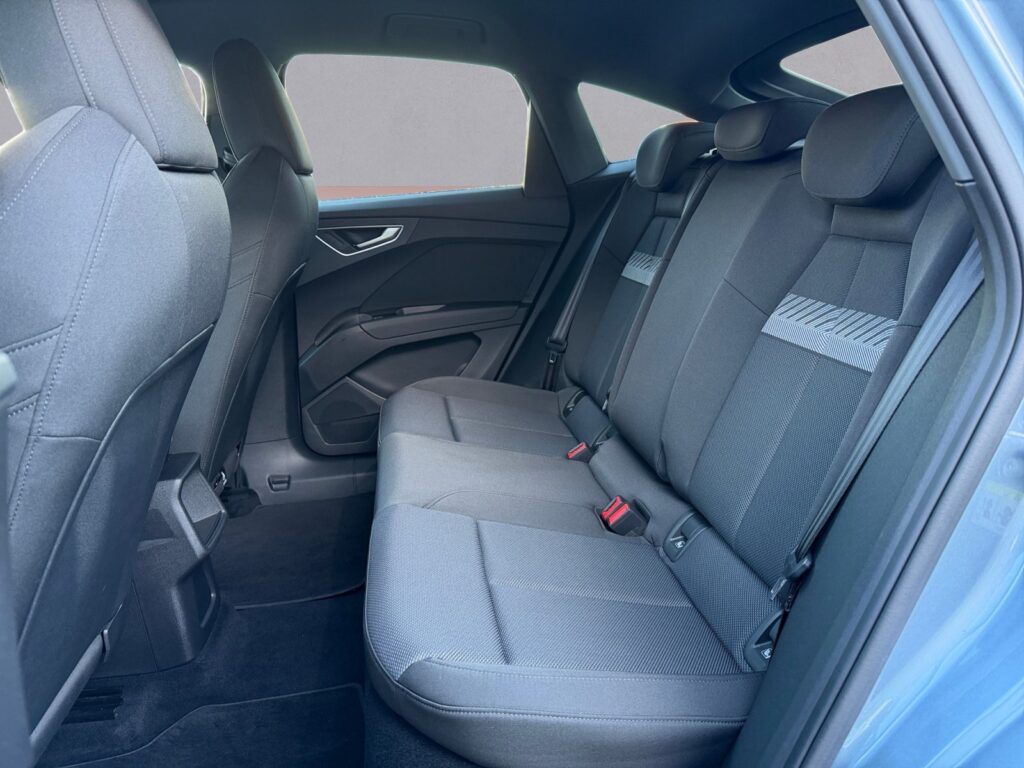 Audi Q4 e-tron Exposé-Bild 13