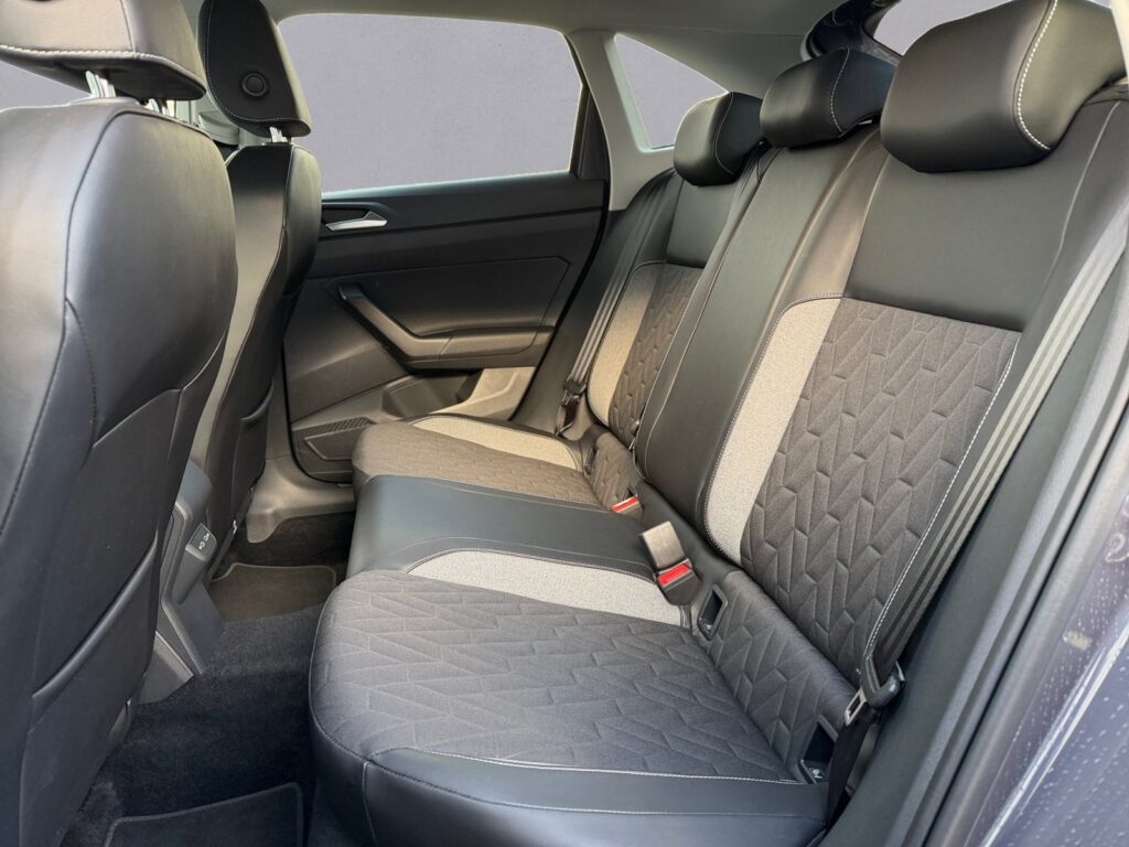 VW Taigo Exposé-Bild 13