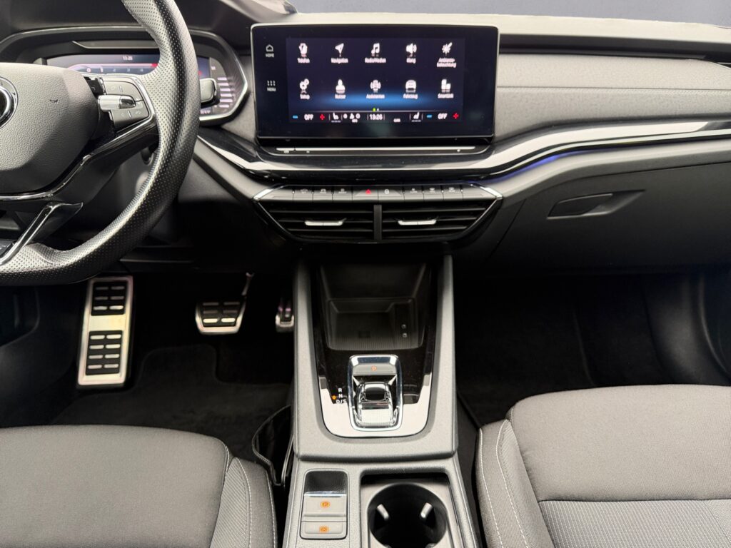 Skoda Octavia Exposé-Bild 9