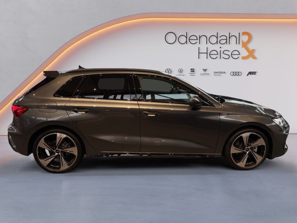 Audi A3 Exposé-Bild 6