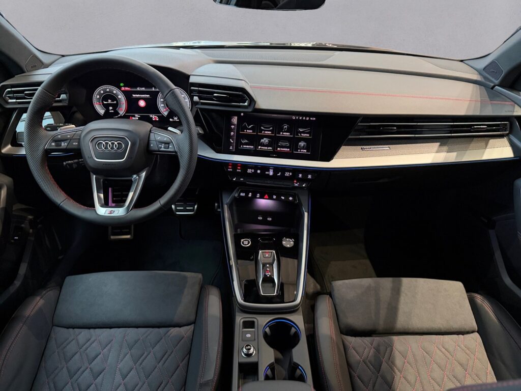 Audi A3 Exposé-Bild 10