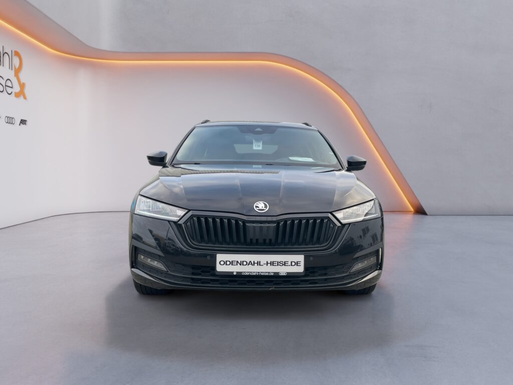 Skoda Octavia Exposé-Bild 8