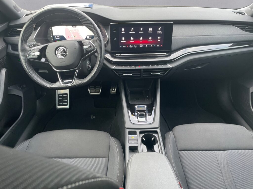 Skoda Octavia Exposé-Bild 10