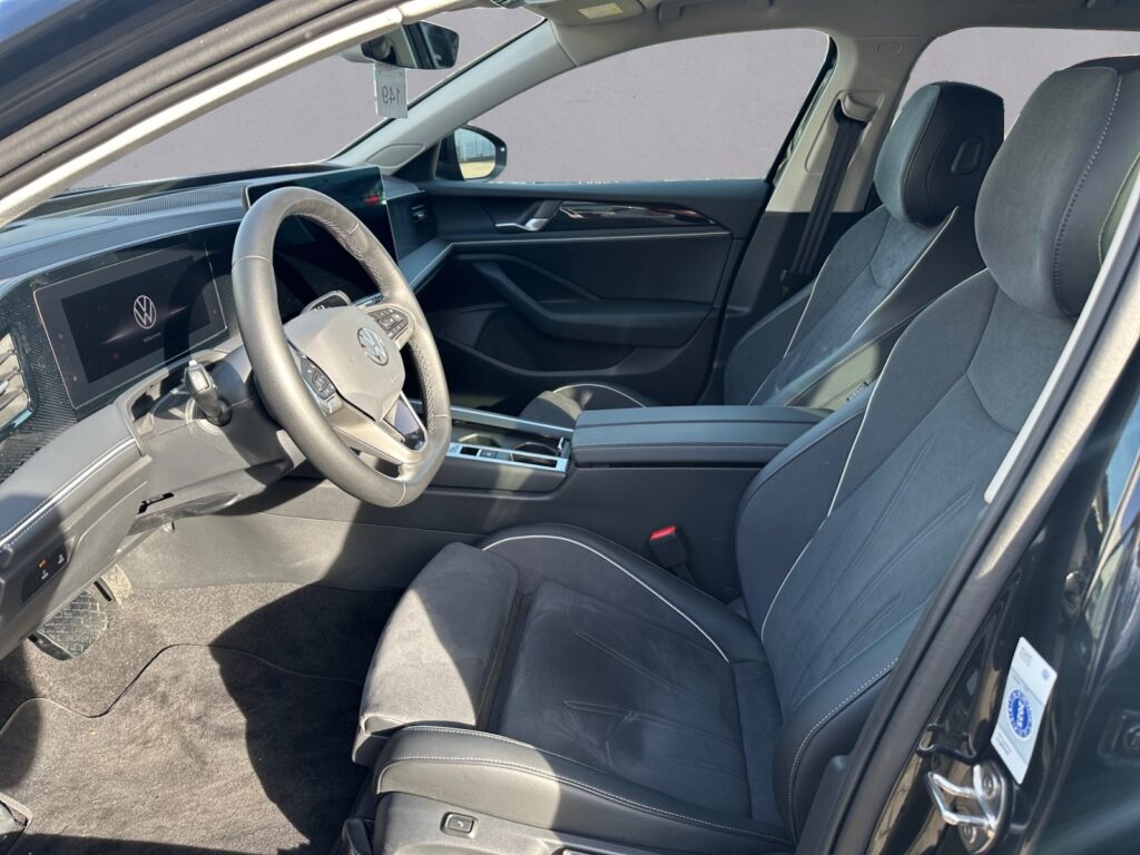 VW Passat Exposé-Bild 9