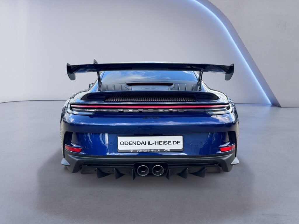Porsche 992 Exposé-Bild 4