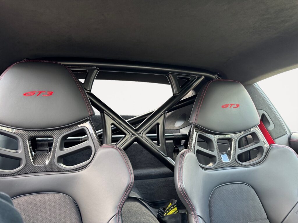 Porsche 992 Exposé-Bild 13