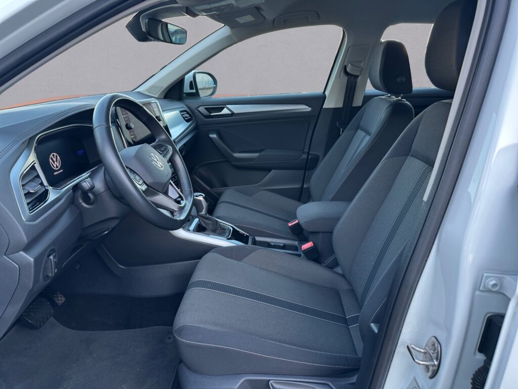 VW T-Roc Exposé-Bild 9