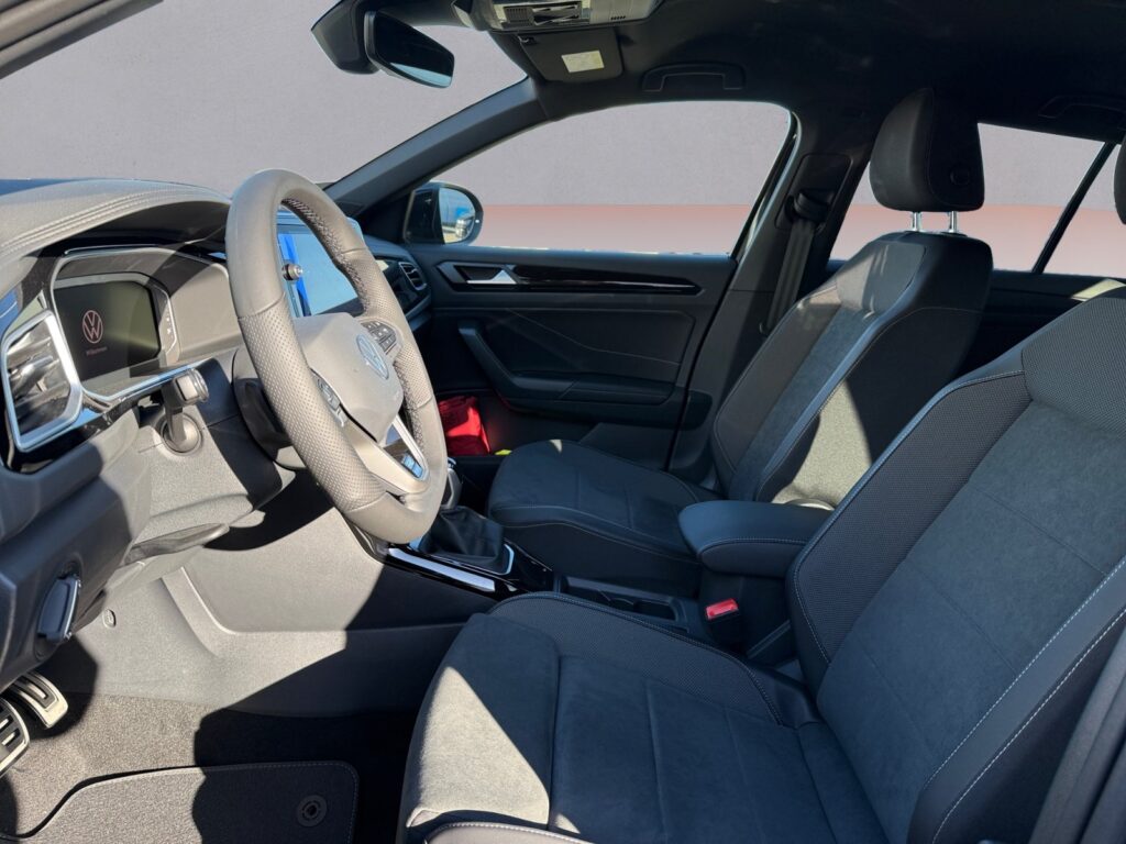 VW T-Roc Exposé-Bild 9