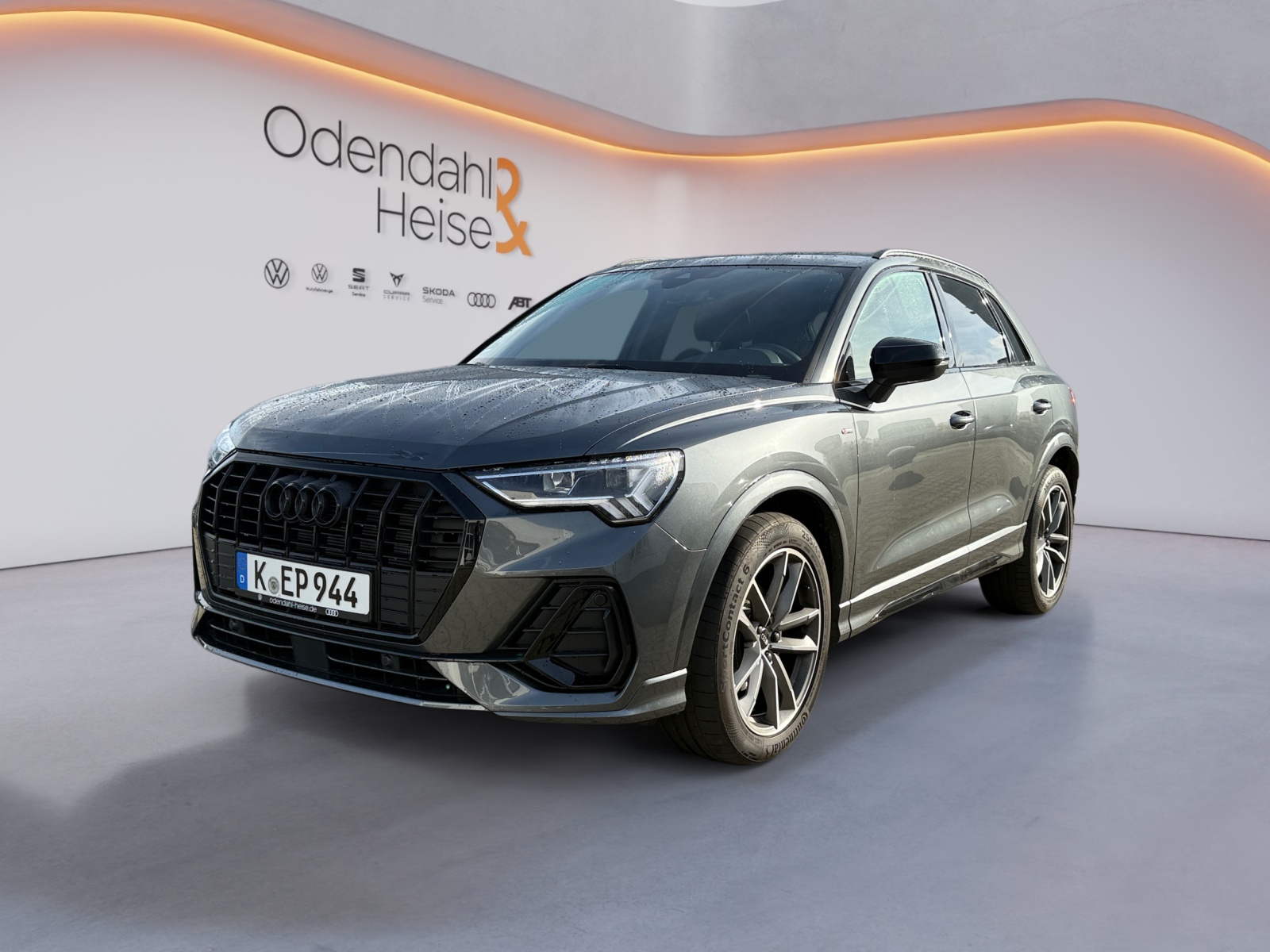 Audi Q3 Exposé-Bild 1