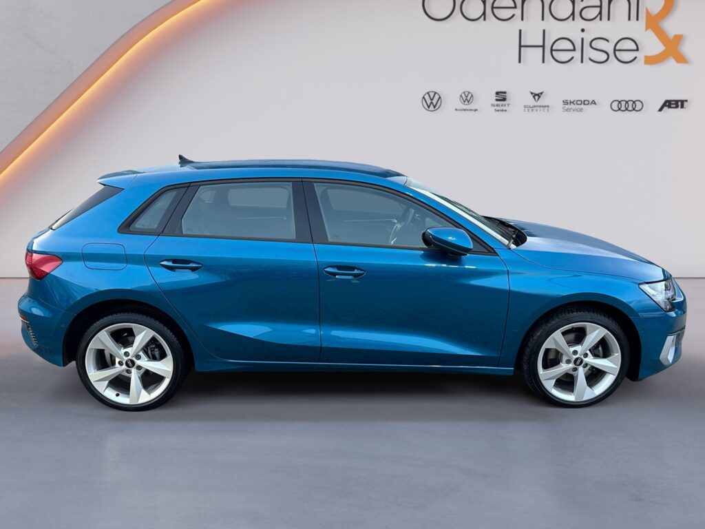 Audi A3 Exposé-Bild 6