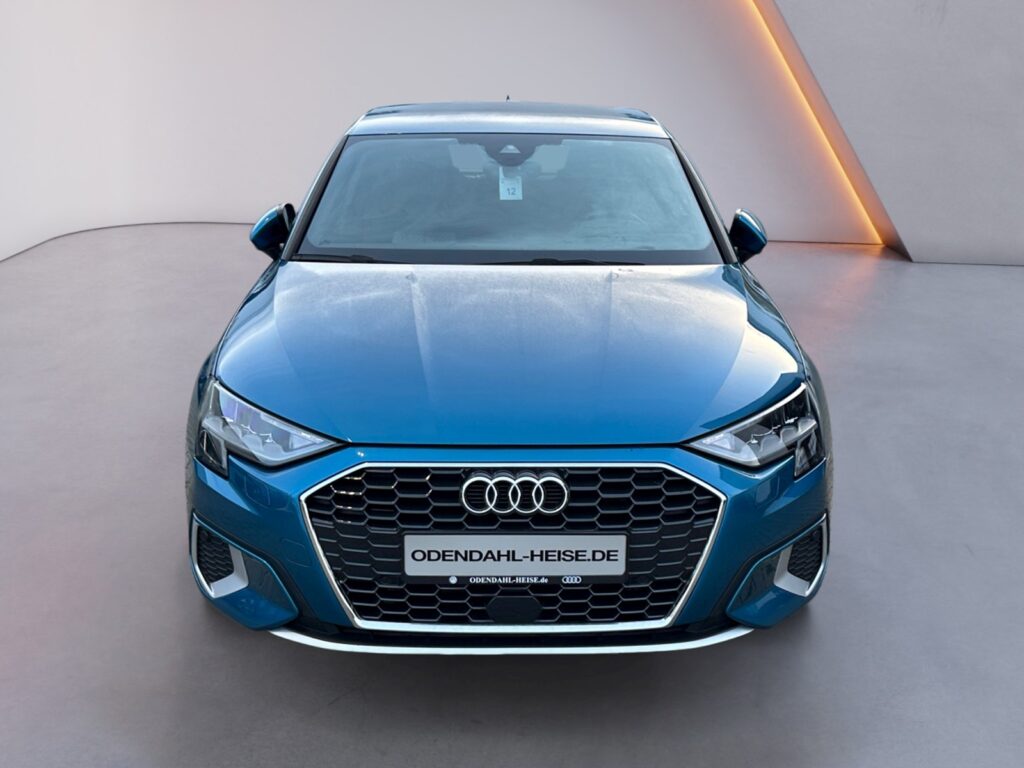 Audi A3 Exposé-Bild 8