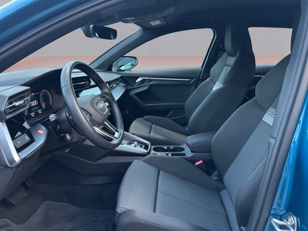 Audi A3 Exposé-Bild 9