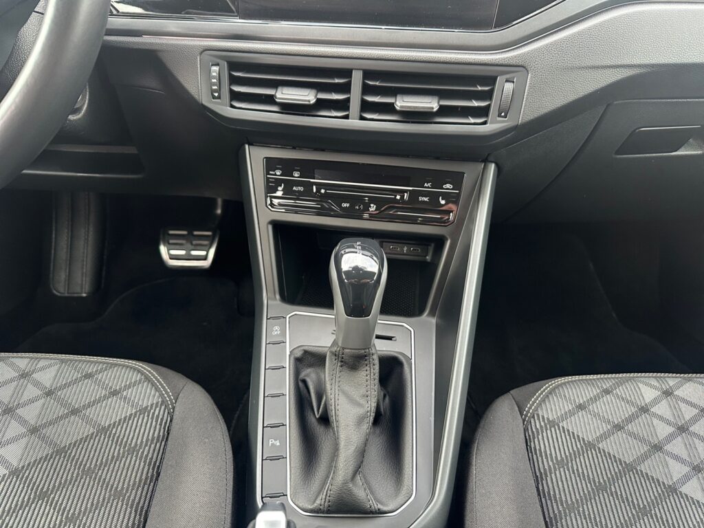 VW Taigo Exposé-Bild 11