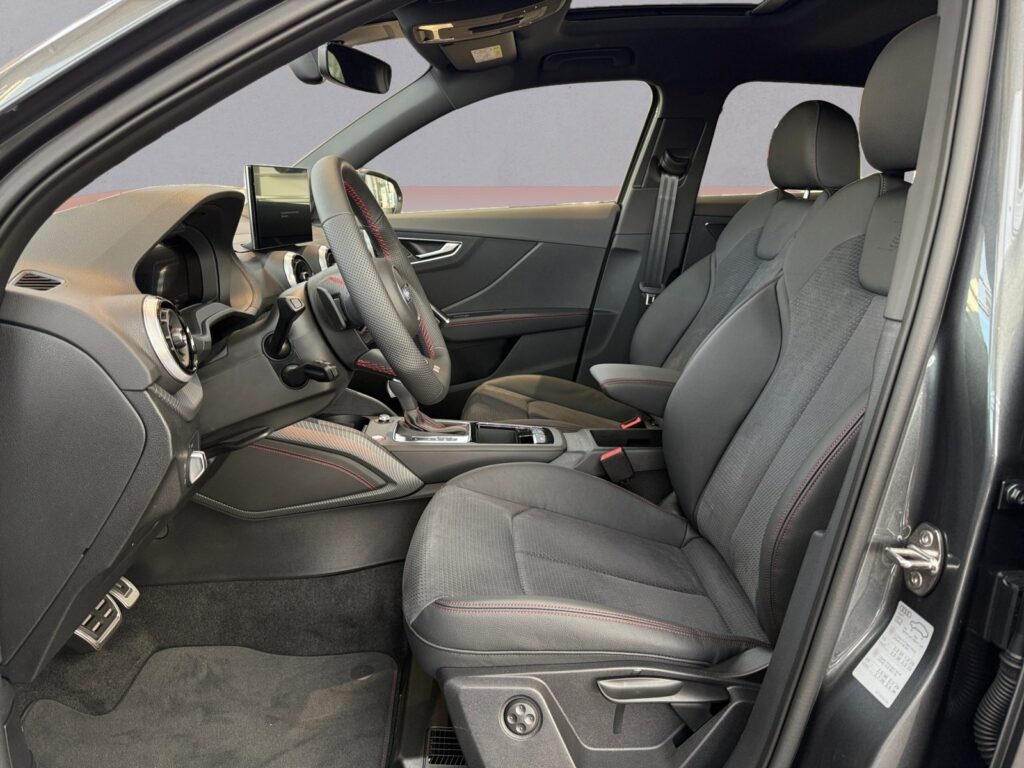 Audi SQ2 Exposé-Bild 9