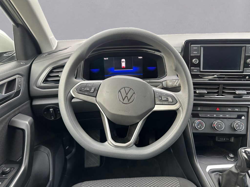 VW T-Roc Exposé-Bild 12