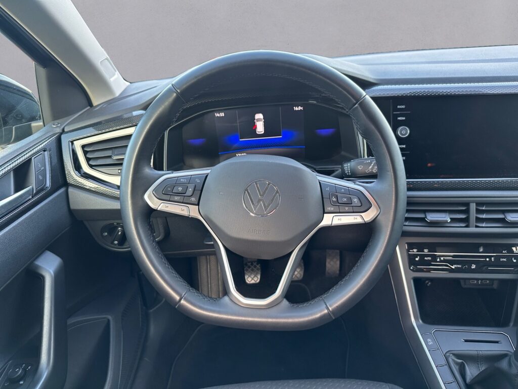 VW Polo Exposé-Bild 12