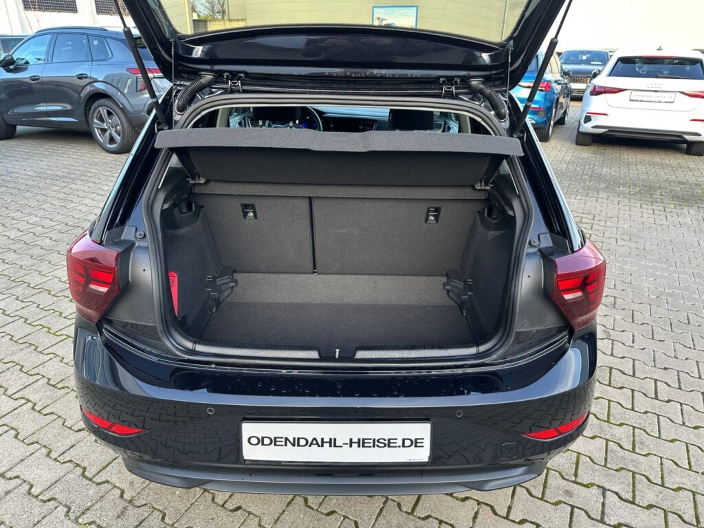 VW Polo Exposé-Bild 16