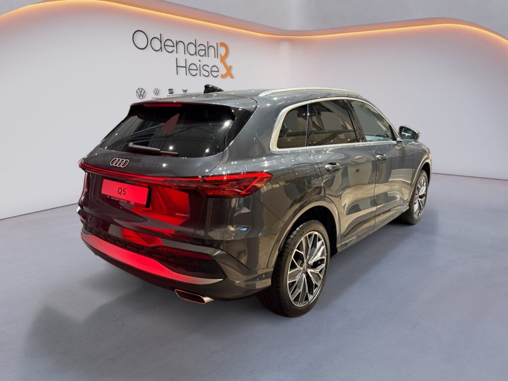 Audi Q5 Exposé-Bild 5