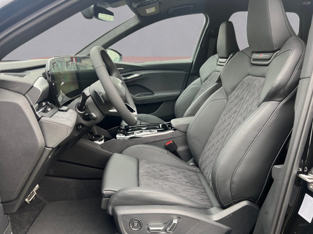 Audi Q6 e-tron Exposé-Bild 9