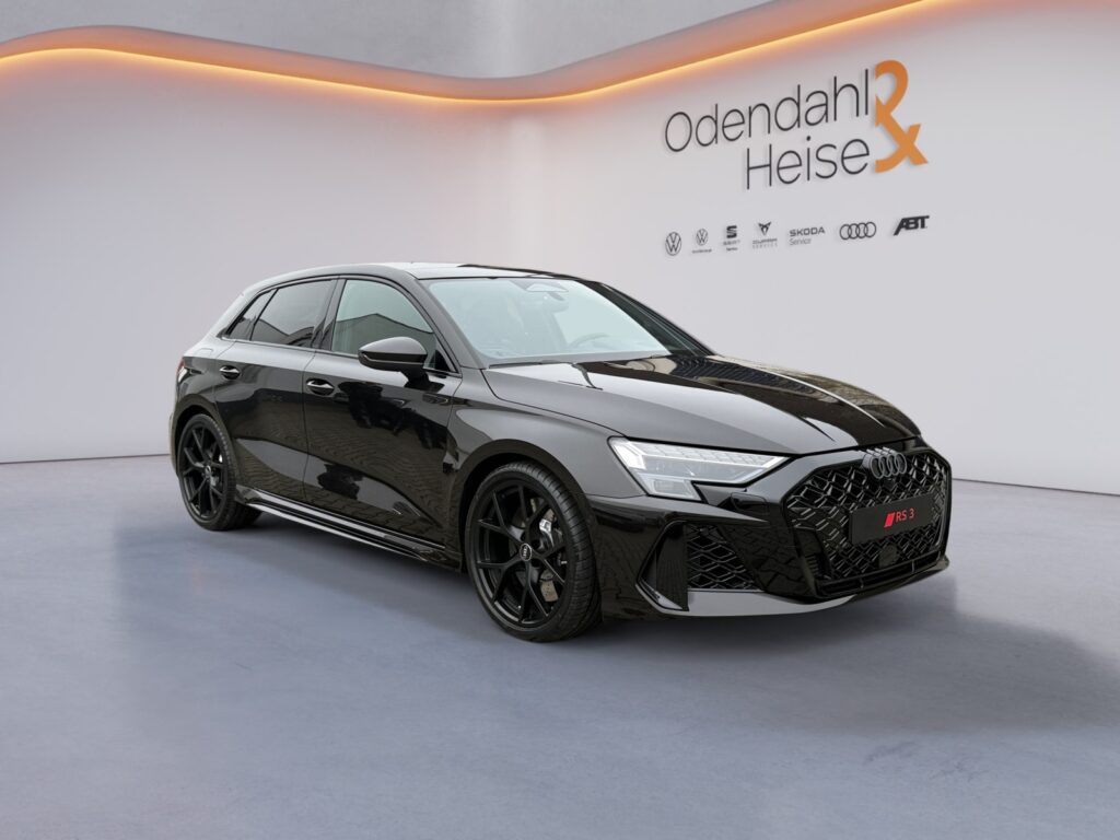 Audi RS3 Exposé-Bild 7