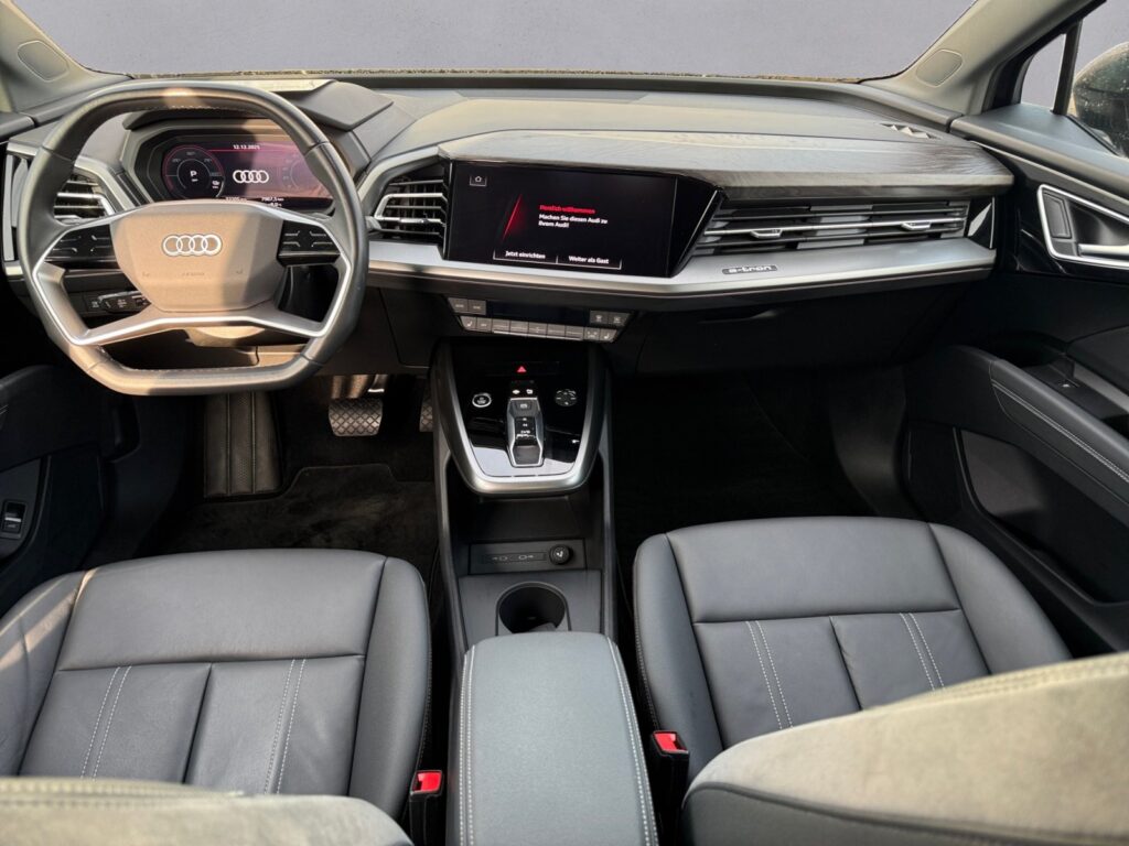 Audi Q4 Exposé-Bild 10