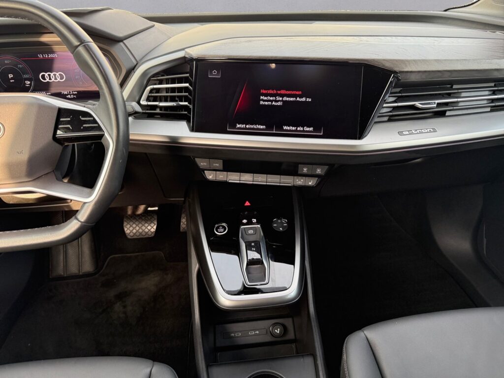 Audi Q4 Exposé-Bild 11