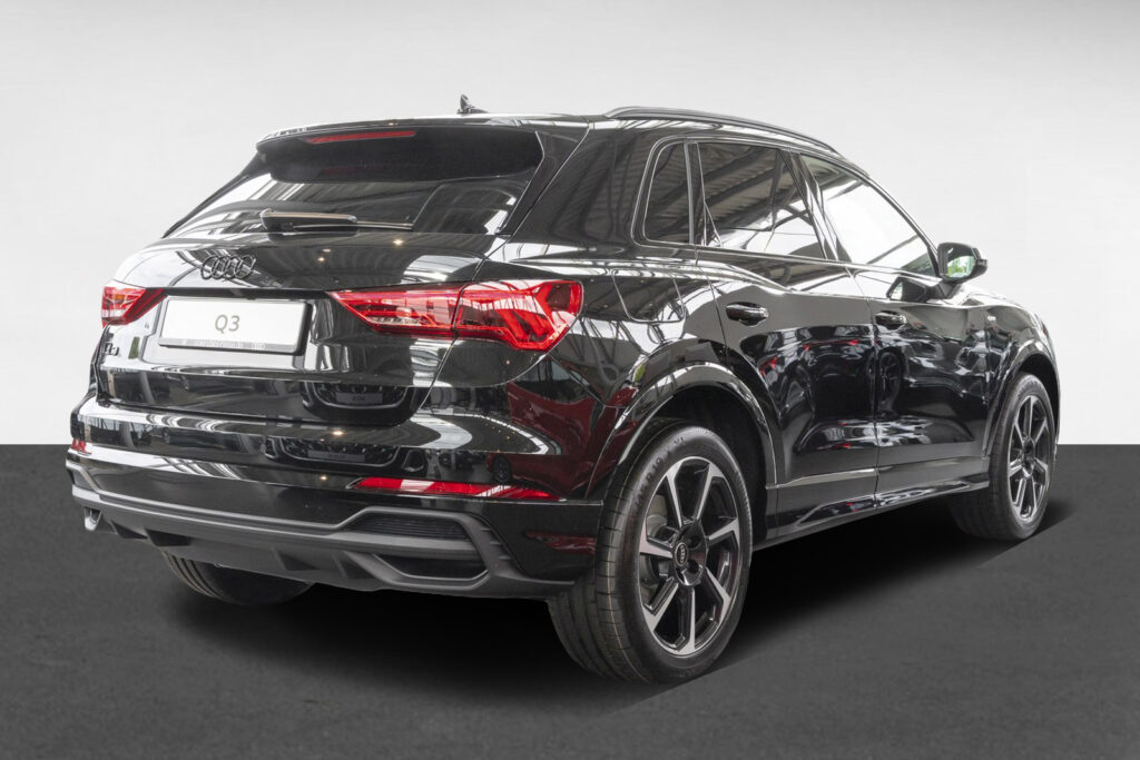 Audi Q3 Exposé-Bild 3