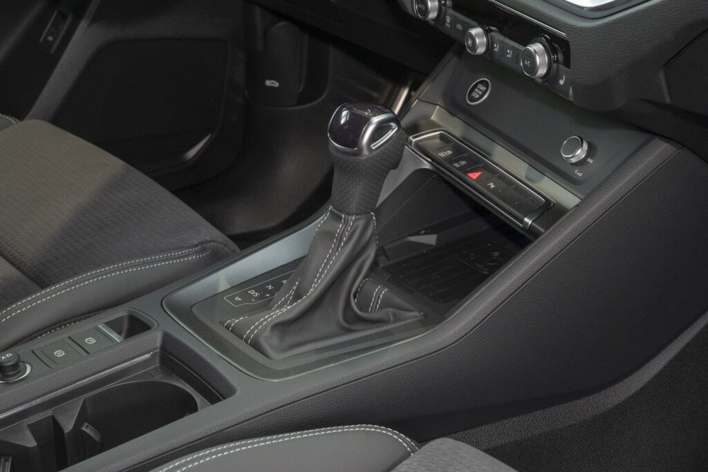 Audi Q3 Exposé-Bild 9