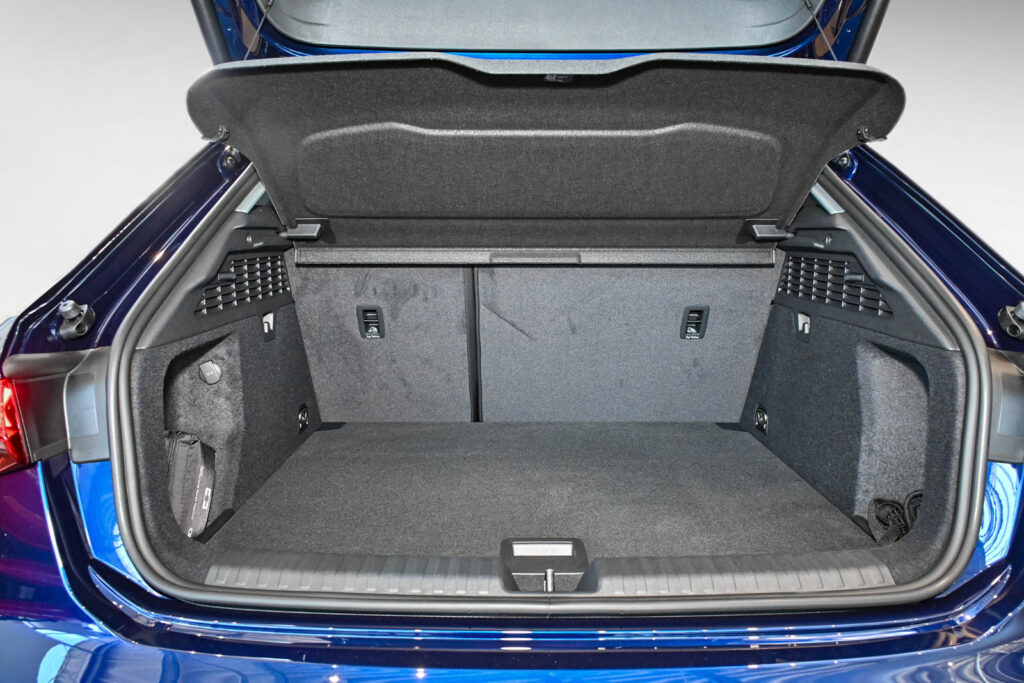 Audi A3 Exposé-Bild 6