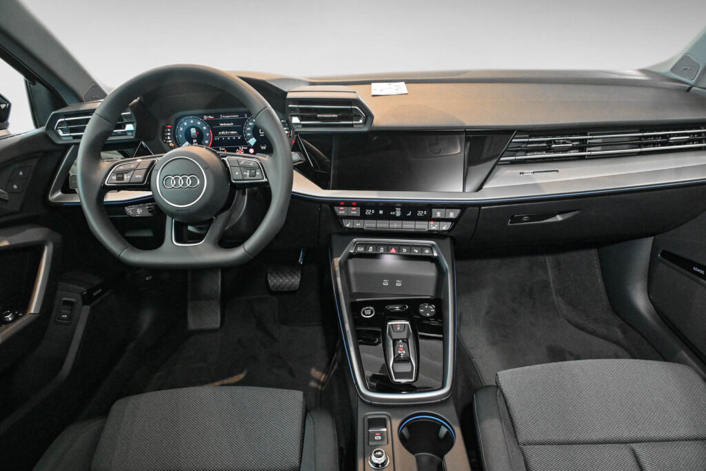 Audi A3 Exposé-Bild 12