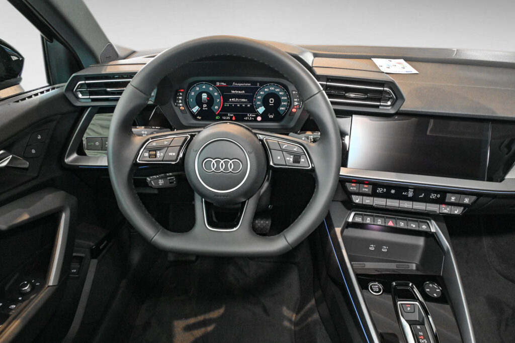 Audi A3 Exposé-Bild 13