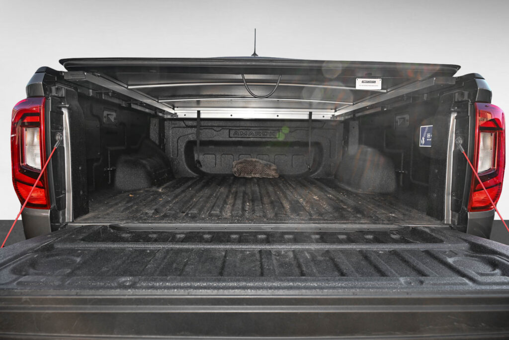 VW Amarok Exposé-Bild 6