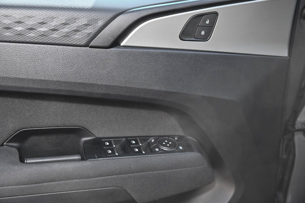 VW Amarok Exposé-Bild 15