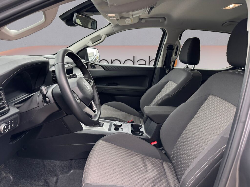 VW Amarok Exposé-Bild 9