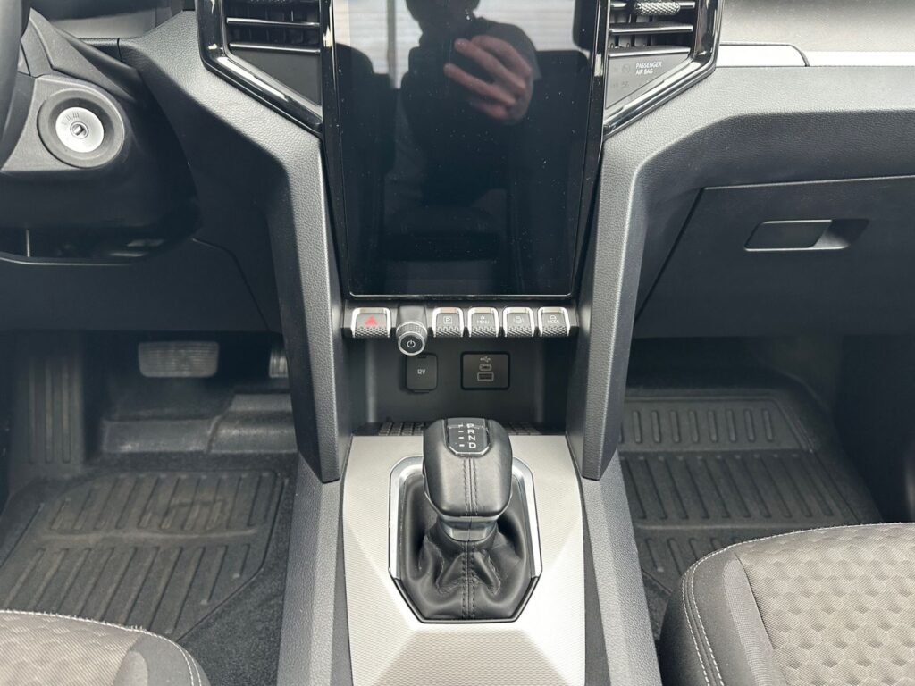 VW Amarok Exposé-Bild 11