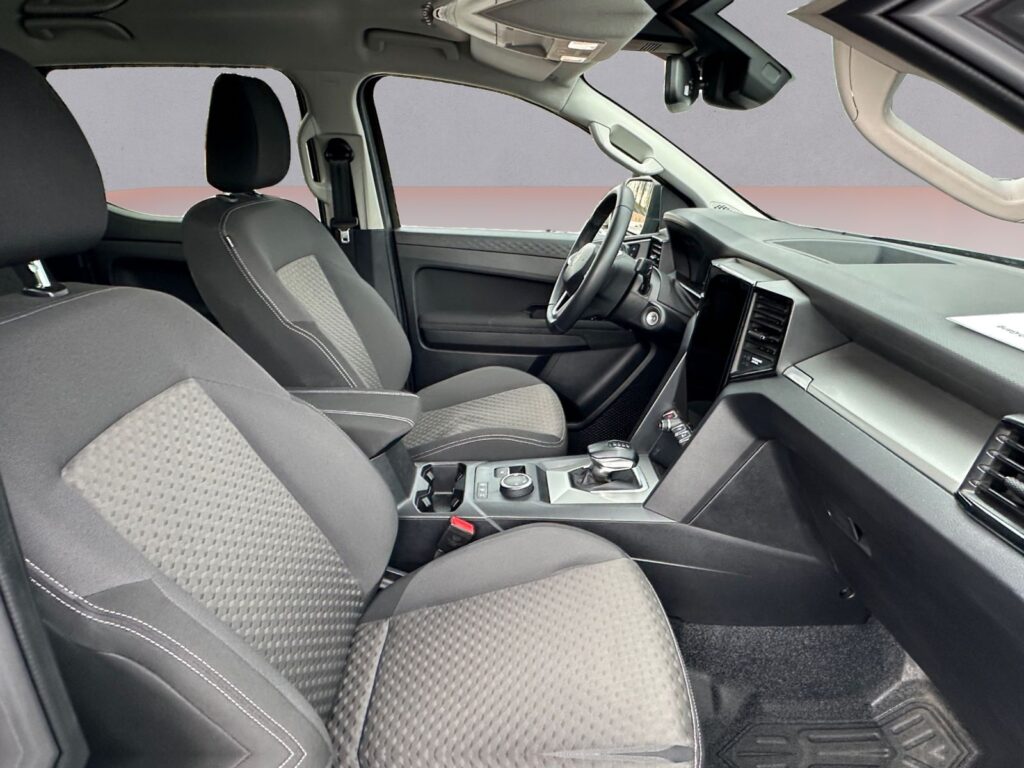 VW Amarok Exposé-Bild 15