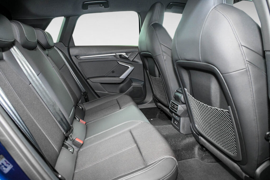 Audi A3 Exposé-Bild 11