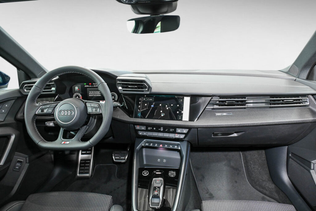 Audi A3 Exposé-Bild 12