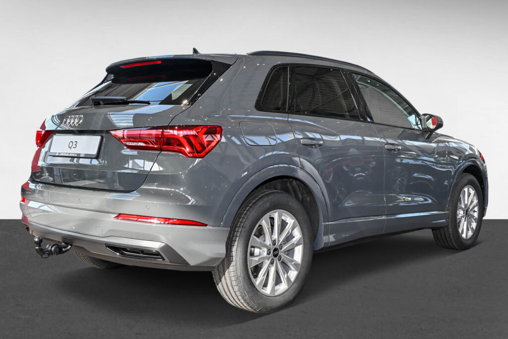 Audi Q3 Exposé-Bild 3
