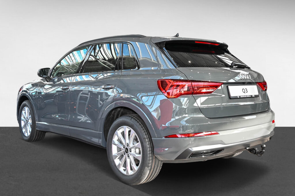 Audi Q3 Exposé-Bild 4