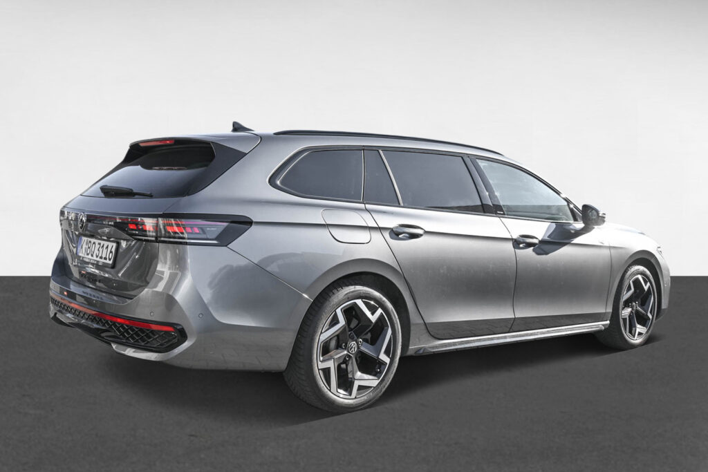 VW Passat Exposé-Bild 3