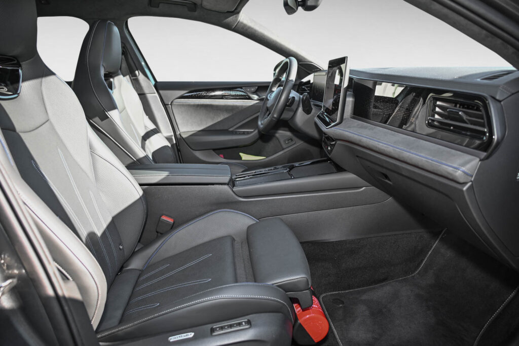 VW Passat Exposé-Bild 7